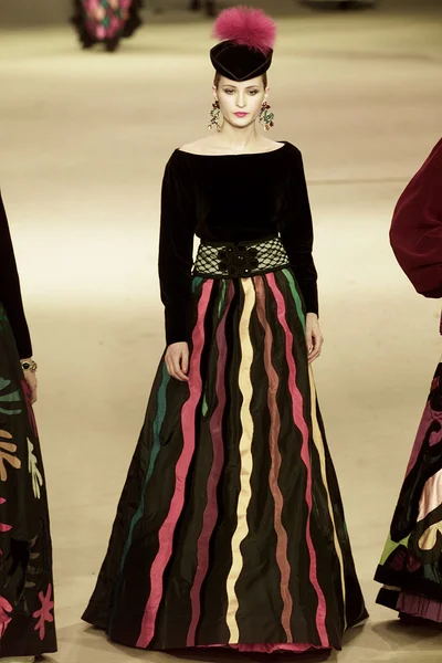 Look 185